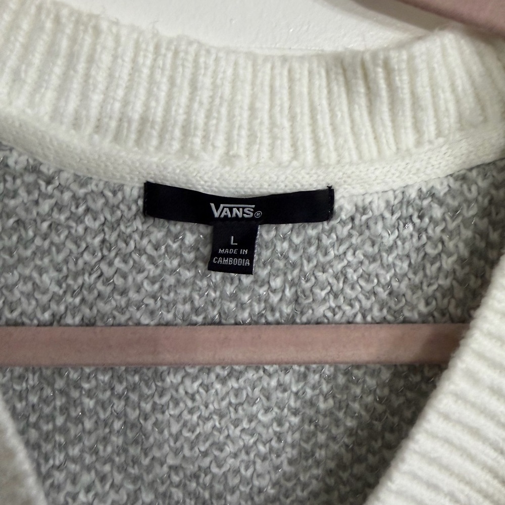 Women’s Vans Evelyn Checkered Cardigan Gray and White Sz Large - Picture 6 of 6